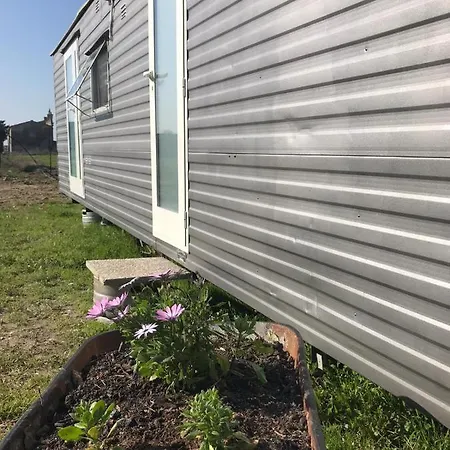Bungalow 01